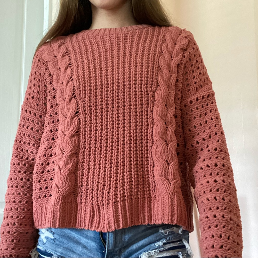 pink sweater